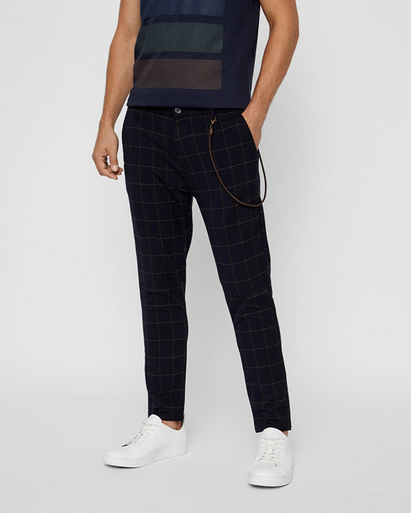Solid Travis CHinos