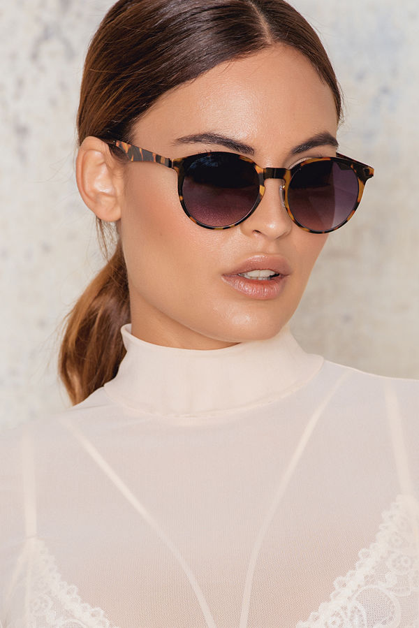 NA-KD Accessories Round Shaped Sunglasses