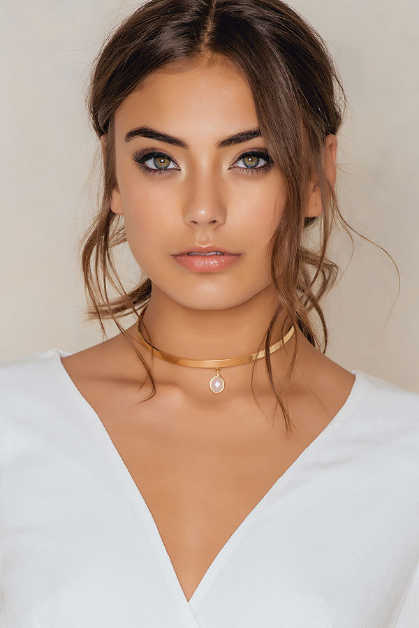 Tranloev smycke Stiff Stone Choker guld