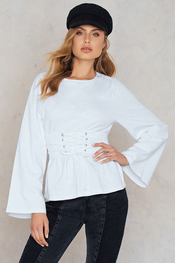 NA-KD Belted Detail Top