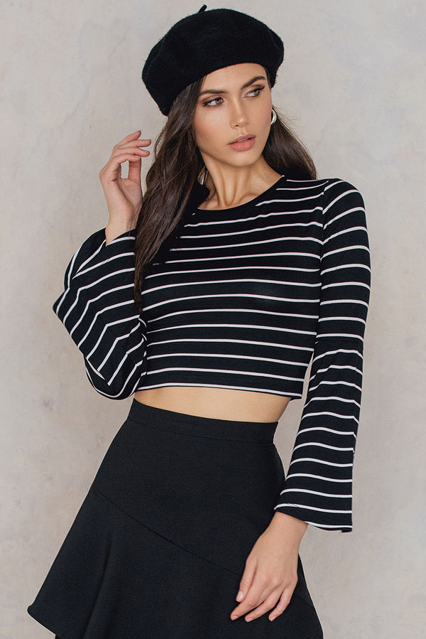 Trendyol Stripe Flare Sleeve Top