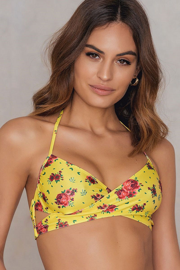NA-KD Swimwear Cross Front Bikini Top gul