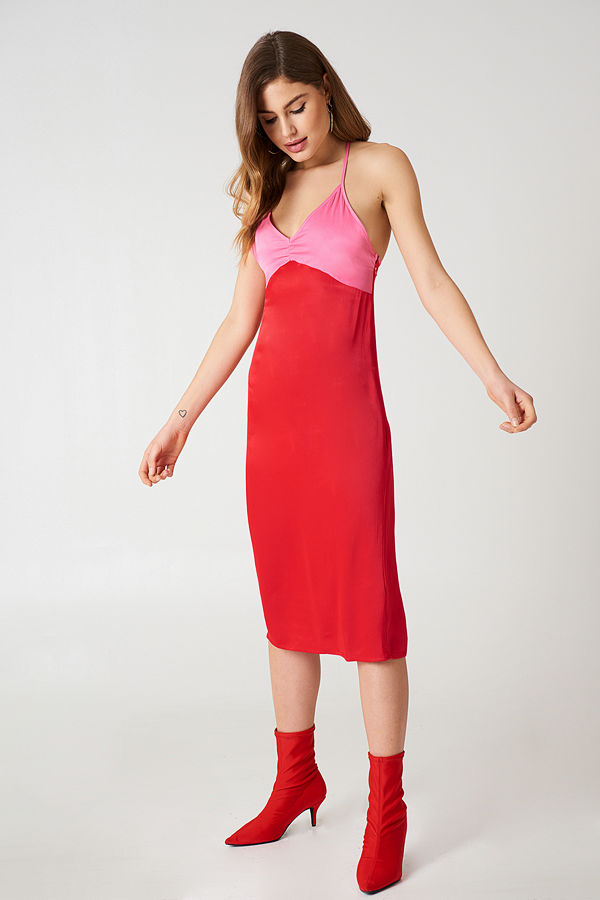 NA-KD Block Colored Slip Dress röd