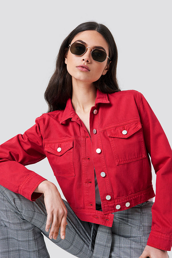 NA-KD Trend Cropped Denim Jacket röd