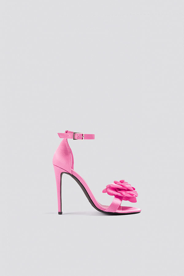Galore x NA-KD Rose Front Heel rosa