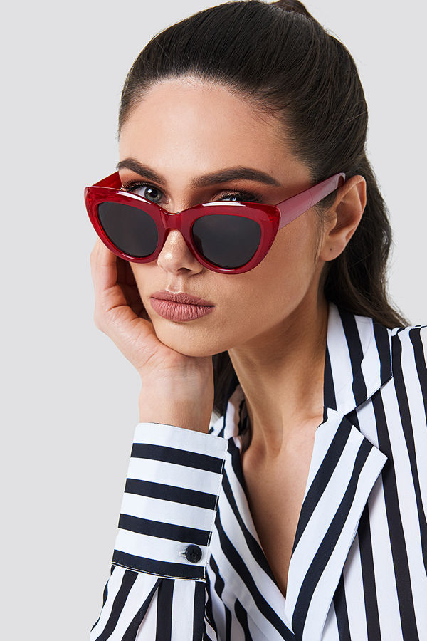 NA-KD Accessories Cat Eye Sunglasses röd