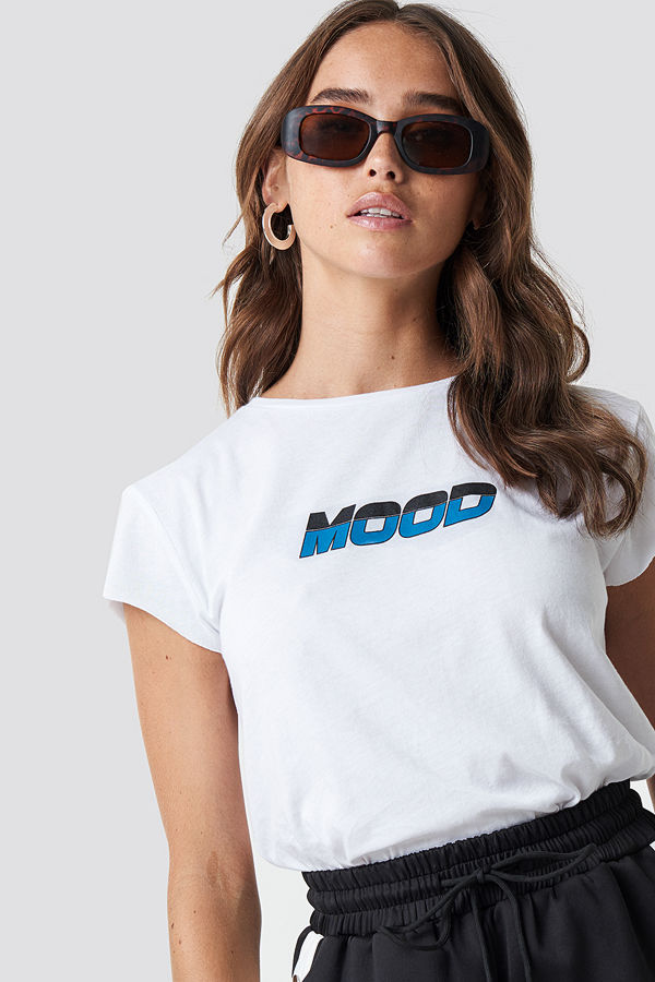 NA-KD Mood Raw Edge Tee vit