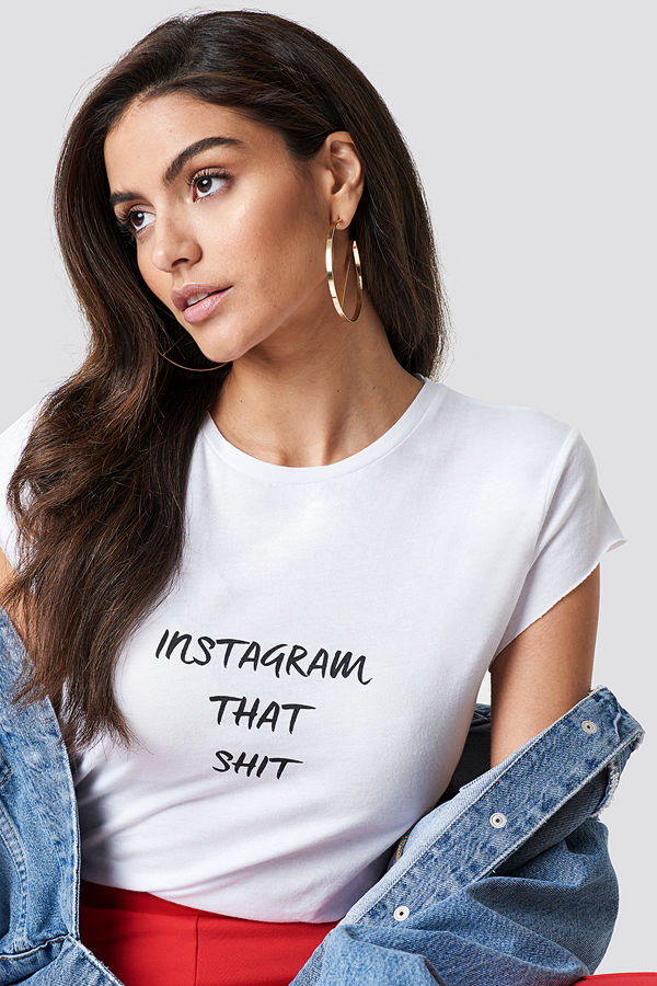 Hannalicious x NA-KD Instagram That Shit Tee vit