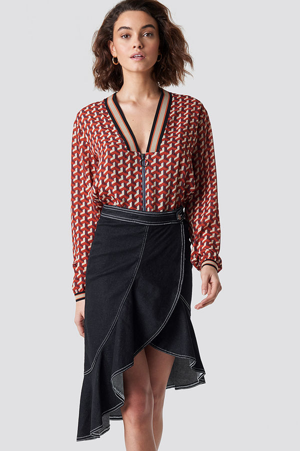 NA-KD Contrast Seam Denim Flounce Skirt svart