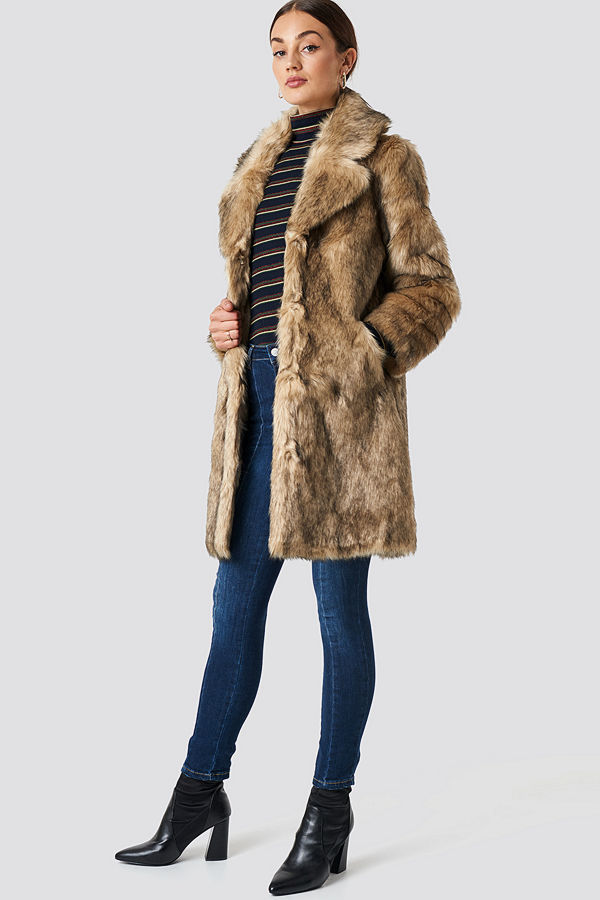 NA-KD Trend Faux Fur Collar Long Jacket brun