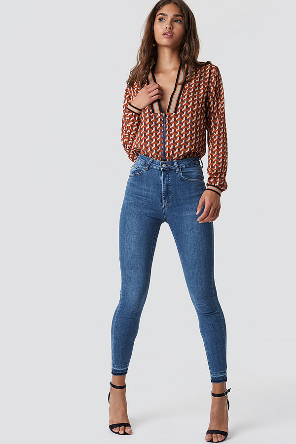NA-KD Skinny High Waist Open Hem Jeans blå