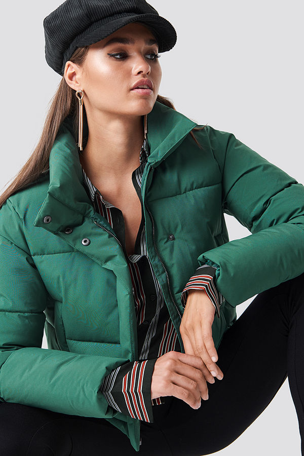 Hannalicious x NA-KD Short Puffy Jacket grön