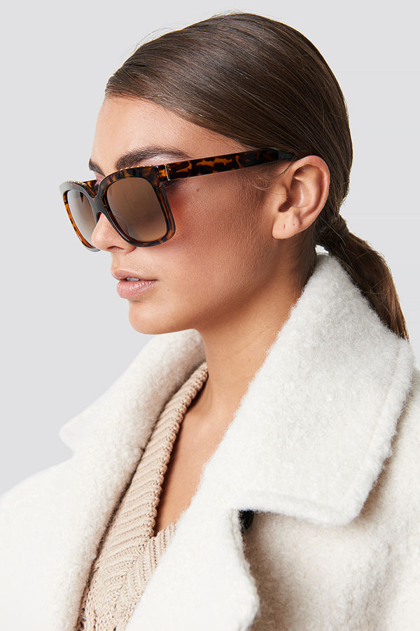 Luisa Lion x NA-KD Top Studded Sunglasses - Solglasögon
