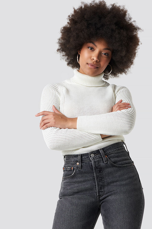 Trendyol Knitted High Neck Pullover vit