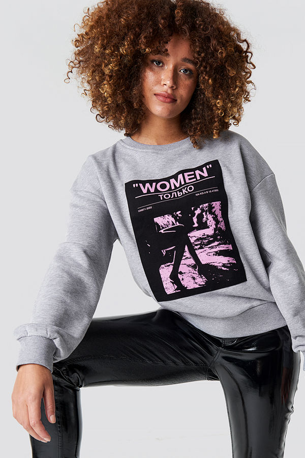 NA-KD Women Only Oversized Sweatshirt grå
