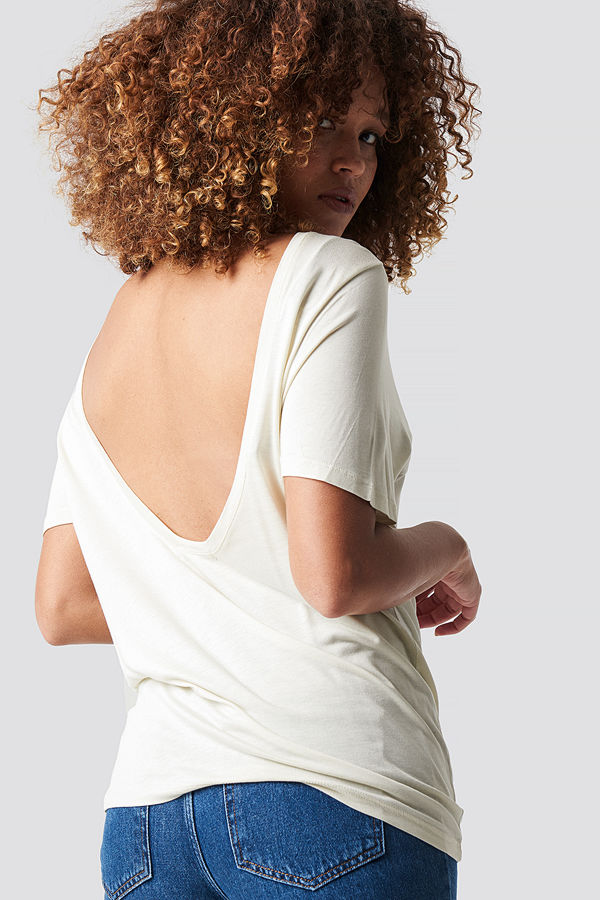 NA-KD Viscose Deep Back Tee beige