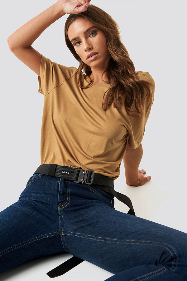 NA-KD Accessories Industrial Buckle Belt svart