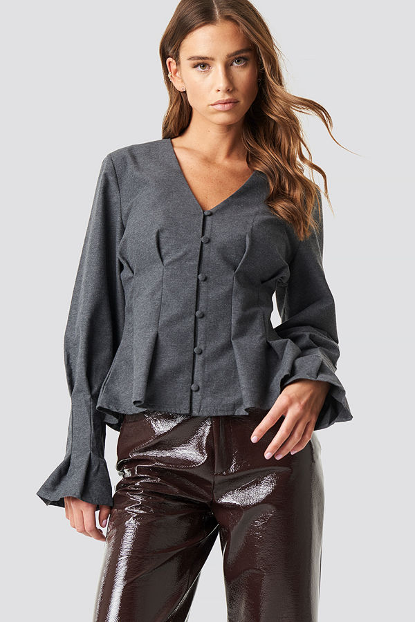 NA-KD Trend Button Up Balloon Sleeve Blouse grå