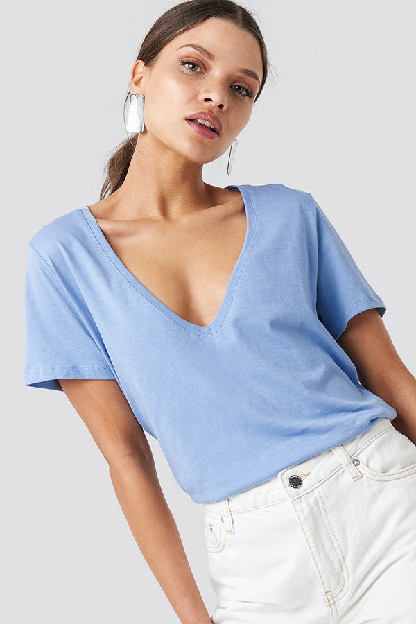 NA-KD Basic V-Neck Tee blå