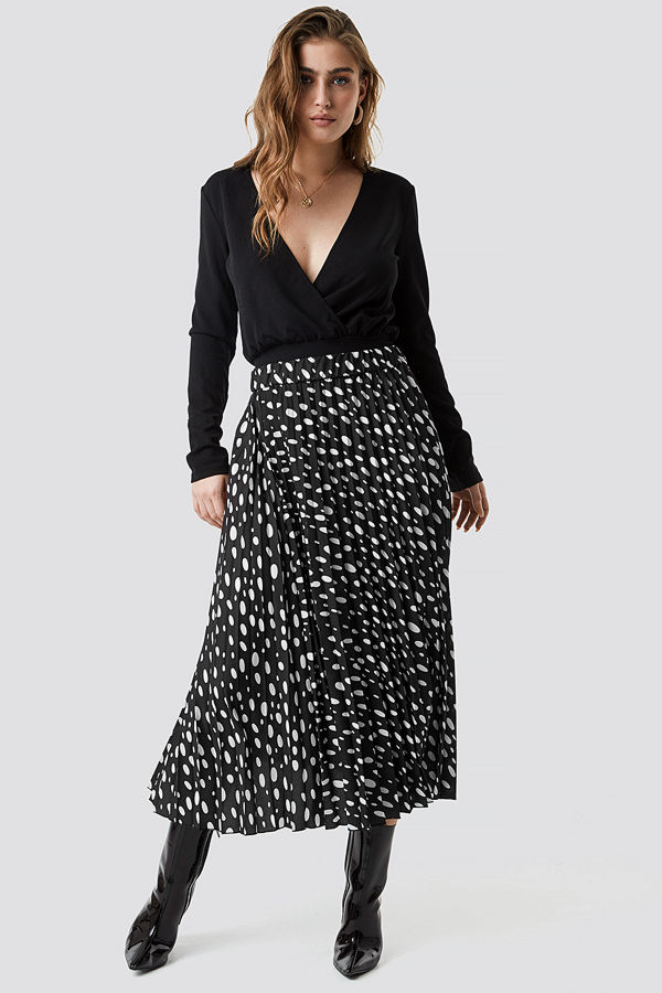 NA-KD Dot Print Pleated Midi Skirt svart