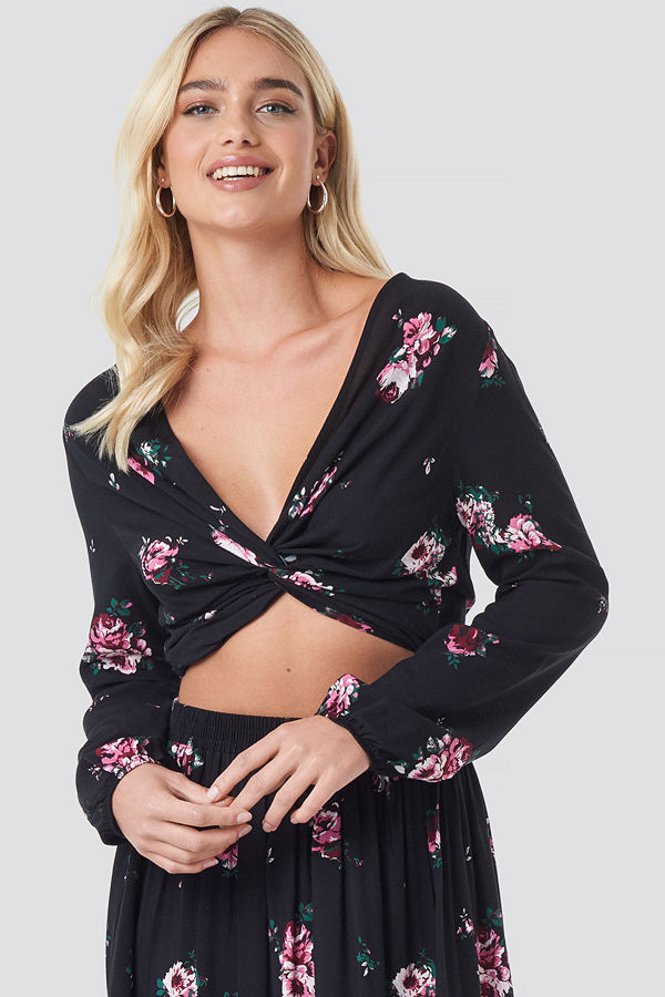NA-KD Boho Co-ord Floral Twist Cropped Top svart