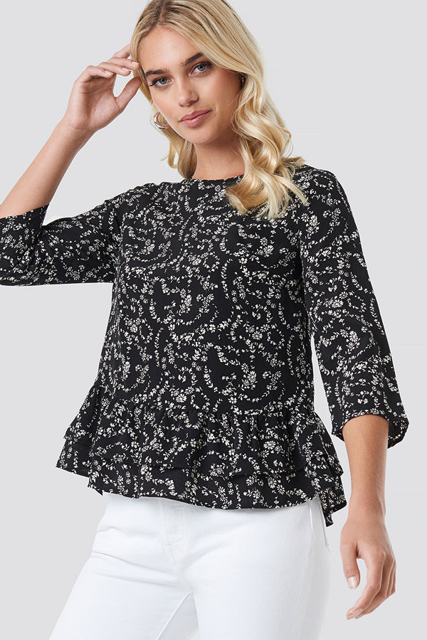 NA-KD Boho Frill Flower Printed Blouse svart