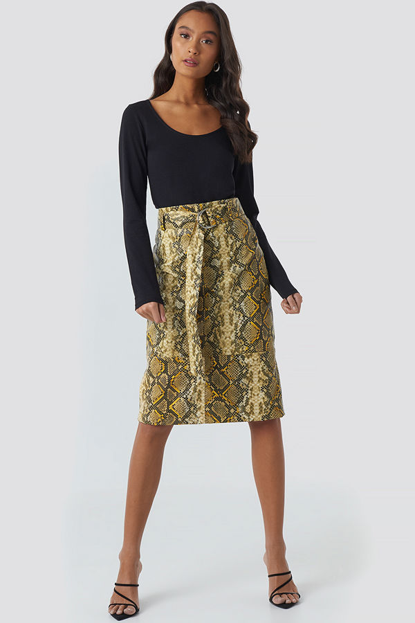 NA-KD Trend Snake Printed Belted PU Skirt multicolor