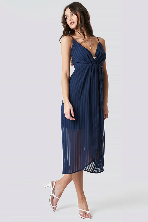 NA-KD Party Twist Front Strap Dress blå