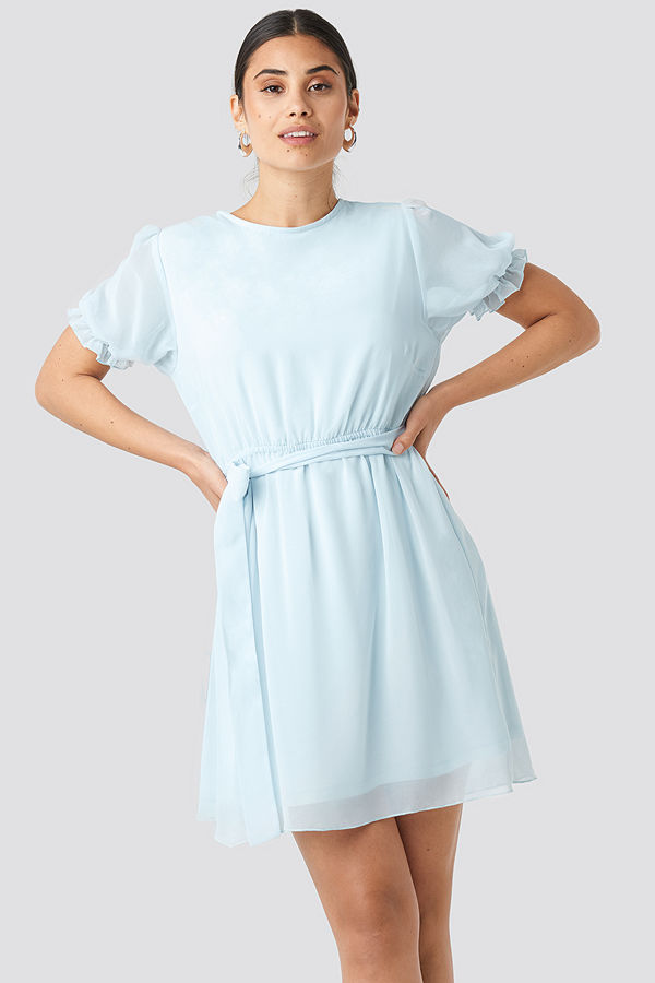 NA-KD Trend Short Sleeve Chiffon Dress blå
