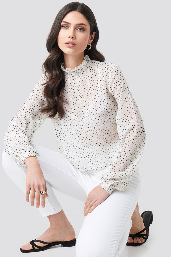 NA-KD High Neck Dotted Blouse vit