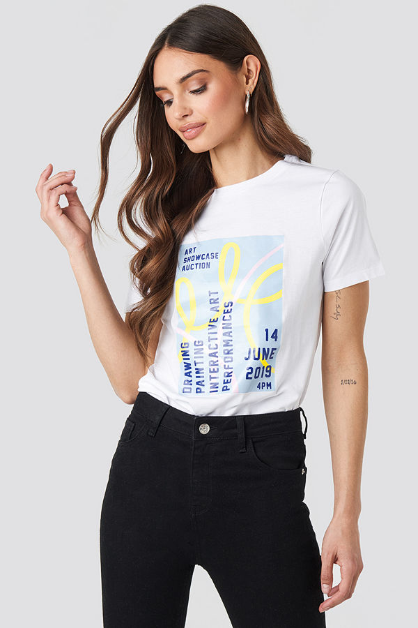 NA-KD Exhibition T-shirt vit