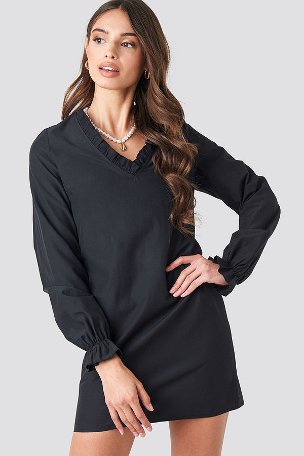 NA-KD Boho Gathered Neckline Oversize Dress svart