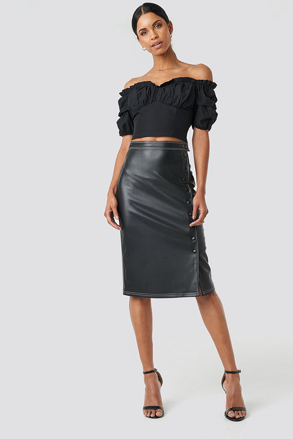 Anna Nooshin x NA-KD Front Button Contrast Faux Leather Skirt svart