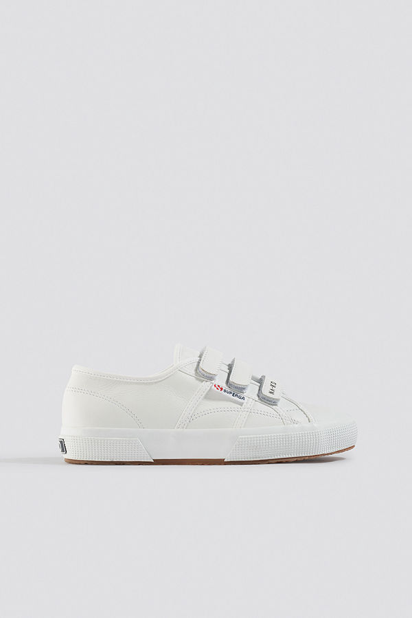 Superga x NA-KD Velcro Sneaker vit