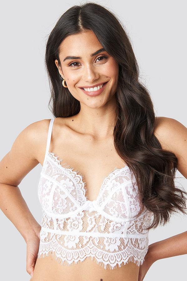 NA-KD Lingerie Raw Edge Lace Bustier vit