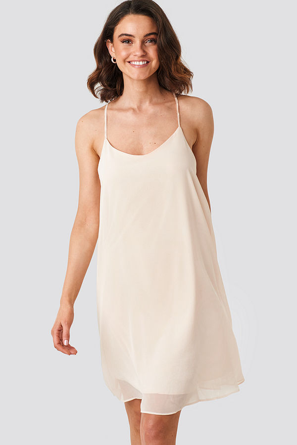 NA-KD Trend Cami Chiffon Dress rosa