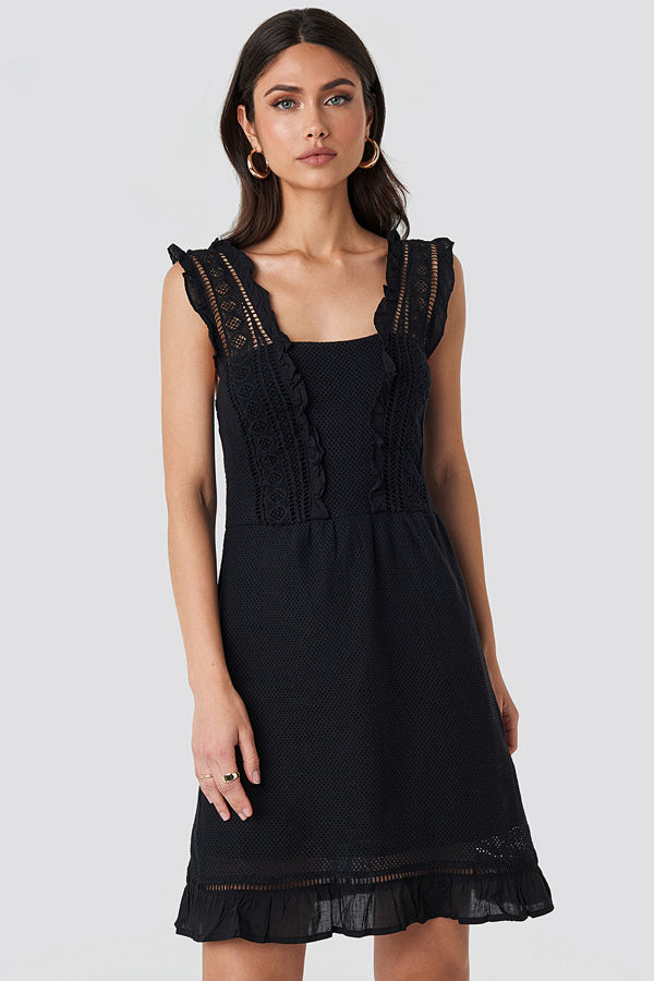 Mango Suity Dress svart
