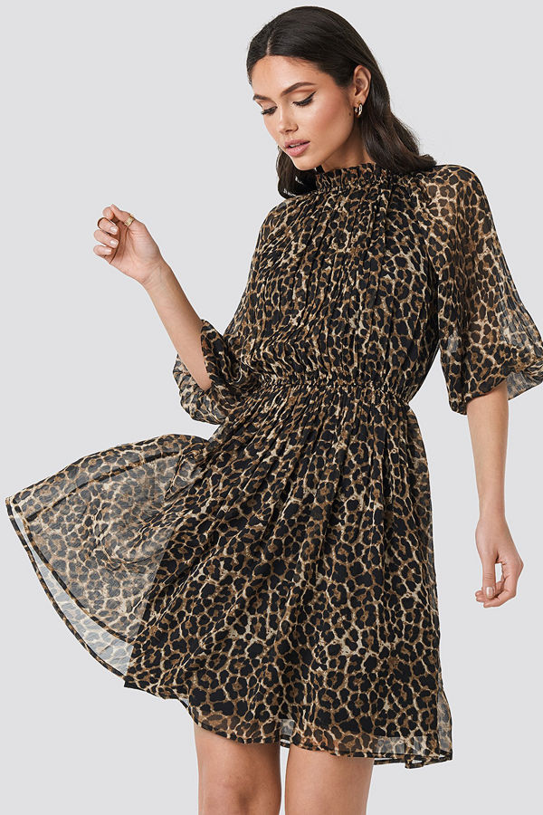 NA-KD Boho High Neck Elastic Waist Puff Dress brun