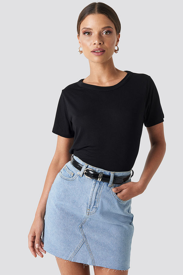 NA-KD Accessories Slim Snake Look Belt svart