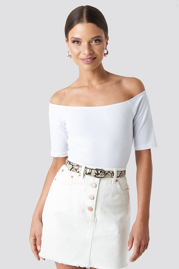 NA-KD Accessories Slim Snake Look Belt beige