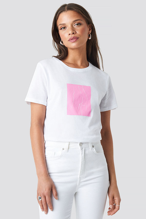 NA-KD Trend Body Printed Tee vit