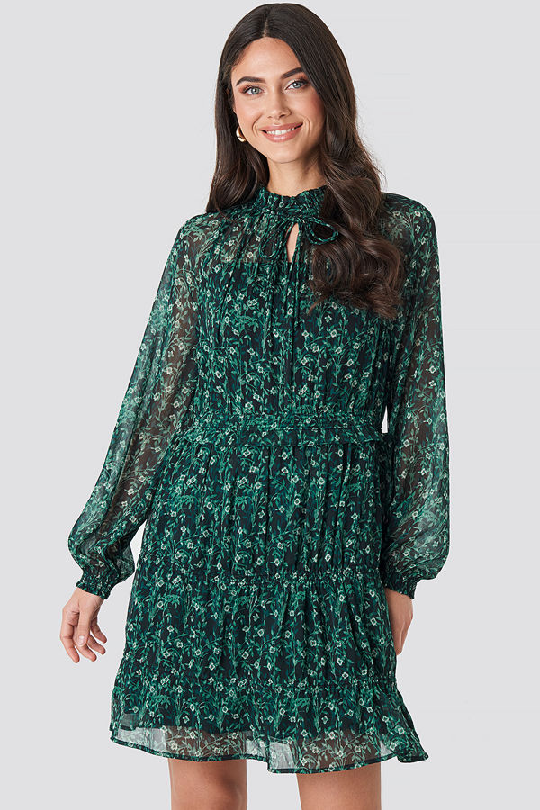 NA-KD Boho Frill V-Neck Chiffon Mini Dress grön