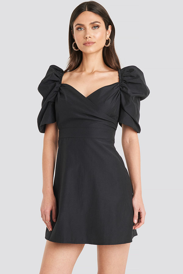 NA-KD Boho Puff Shoulder A-Line Dress svart