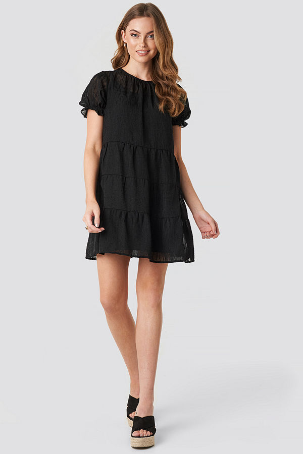 NA-KD Boho Round Neck Dobby Mini Dress svart