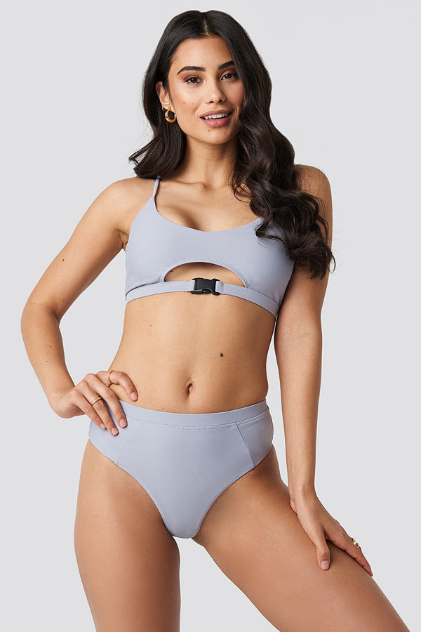 Hannalicious x NA-KD Mid Waist Bikini Pantie lila