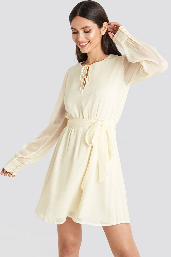 NA-KD Chiffon Belted Mini Dress vit