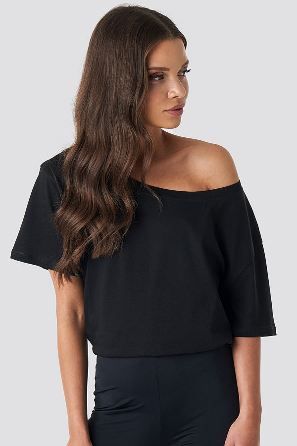 NA-KD One Shoulder T-shirt svart