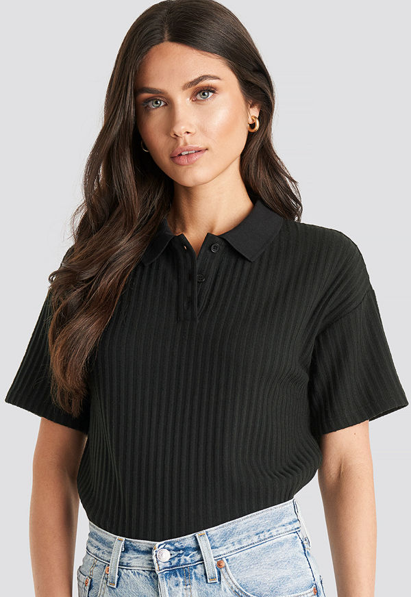 NA-KD Trend Ribbed Short Sleeve Sweater svart