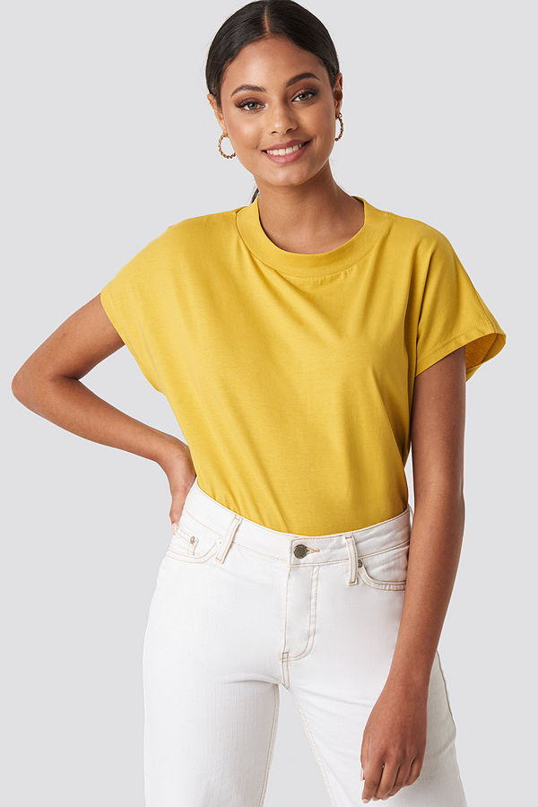 NA-KD Basic Round Neck Cap Sleeve T-Shirt gul