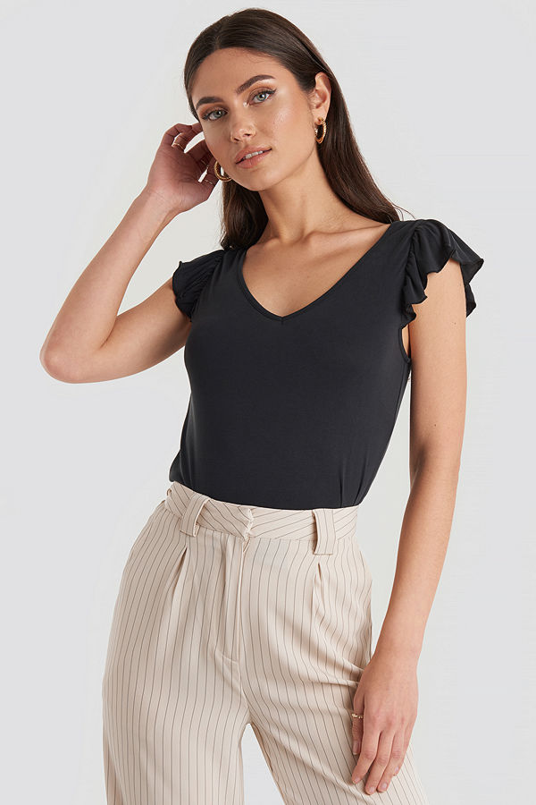 NA-KD Modal Flounce top svart